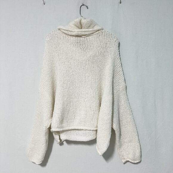 Free People Oversized Cowl Neck Sweater BFF Size M Chunky Knit White Slouchy - Picture 9 of 14